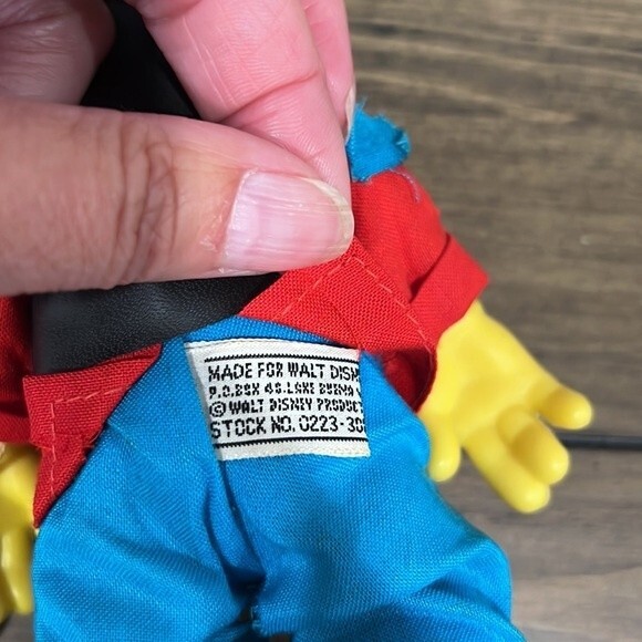 Vintage Walt Disney production’s plastic Goofy doll 9” - Picture 10 of 11